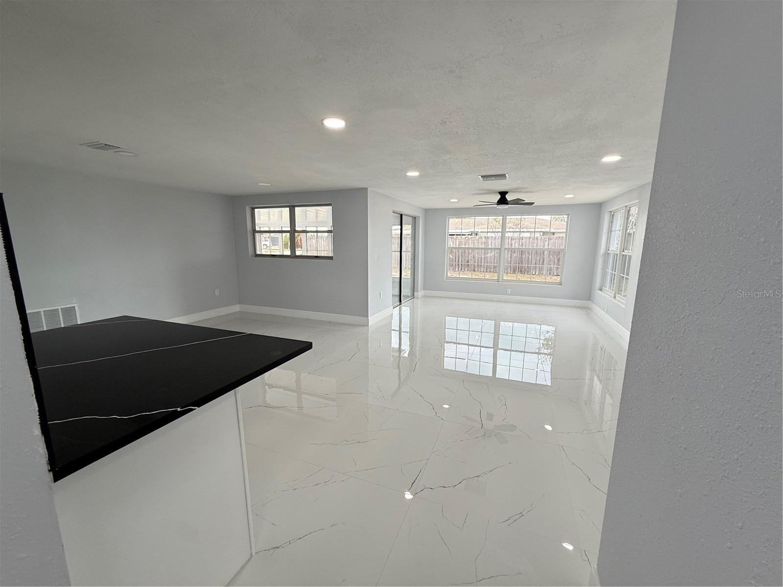 JASMINE LAKES - Residential