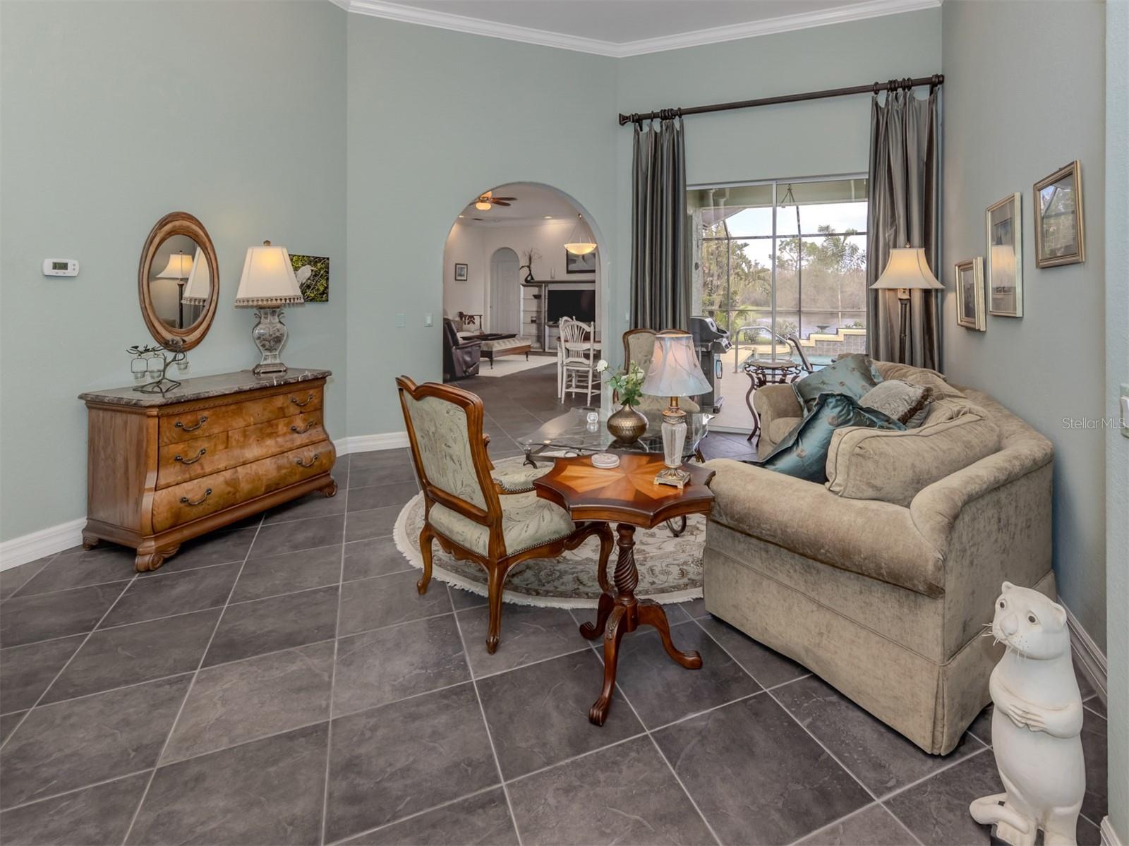 4245 VIA DEL VILLETTI DRIVE