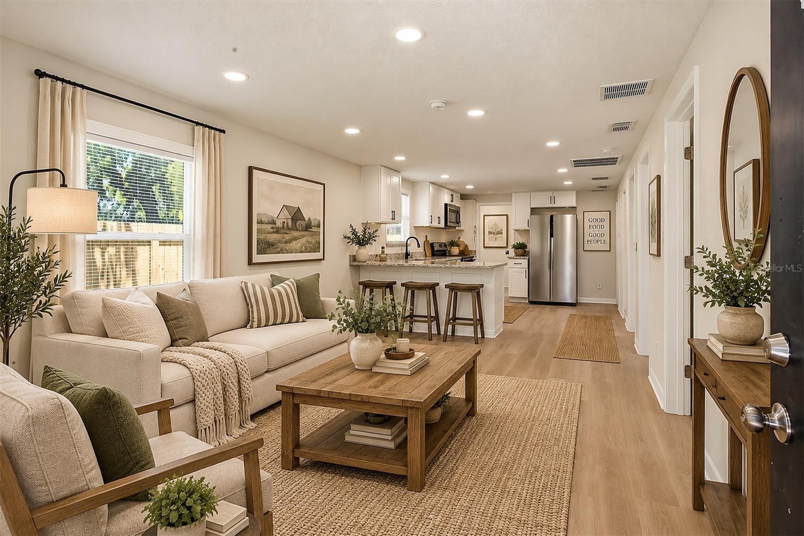 816 WOODLAND AVENUE
