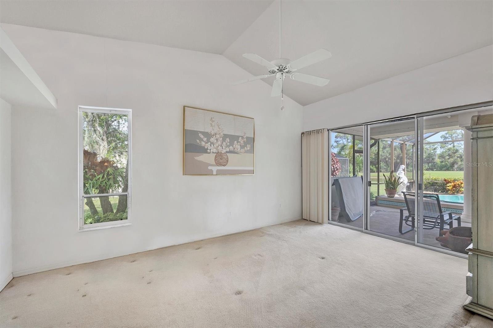 CALUSA LAKES - Residential