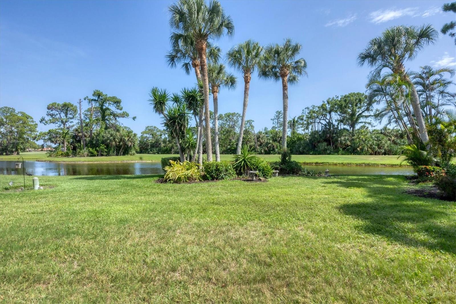 CALUSA LAKES - Residential