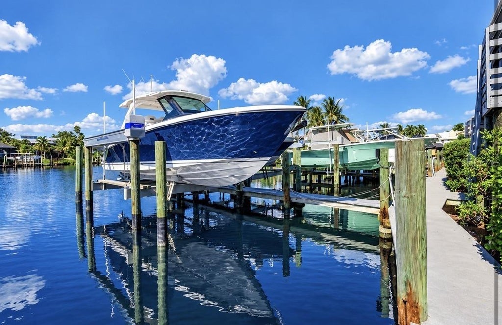 Photo of 1313 Dockside Place #120, Sarasota, FL 34242 (MLS # A4708135)