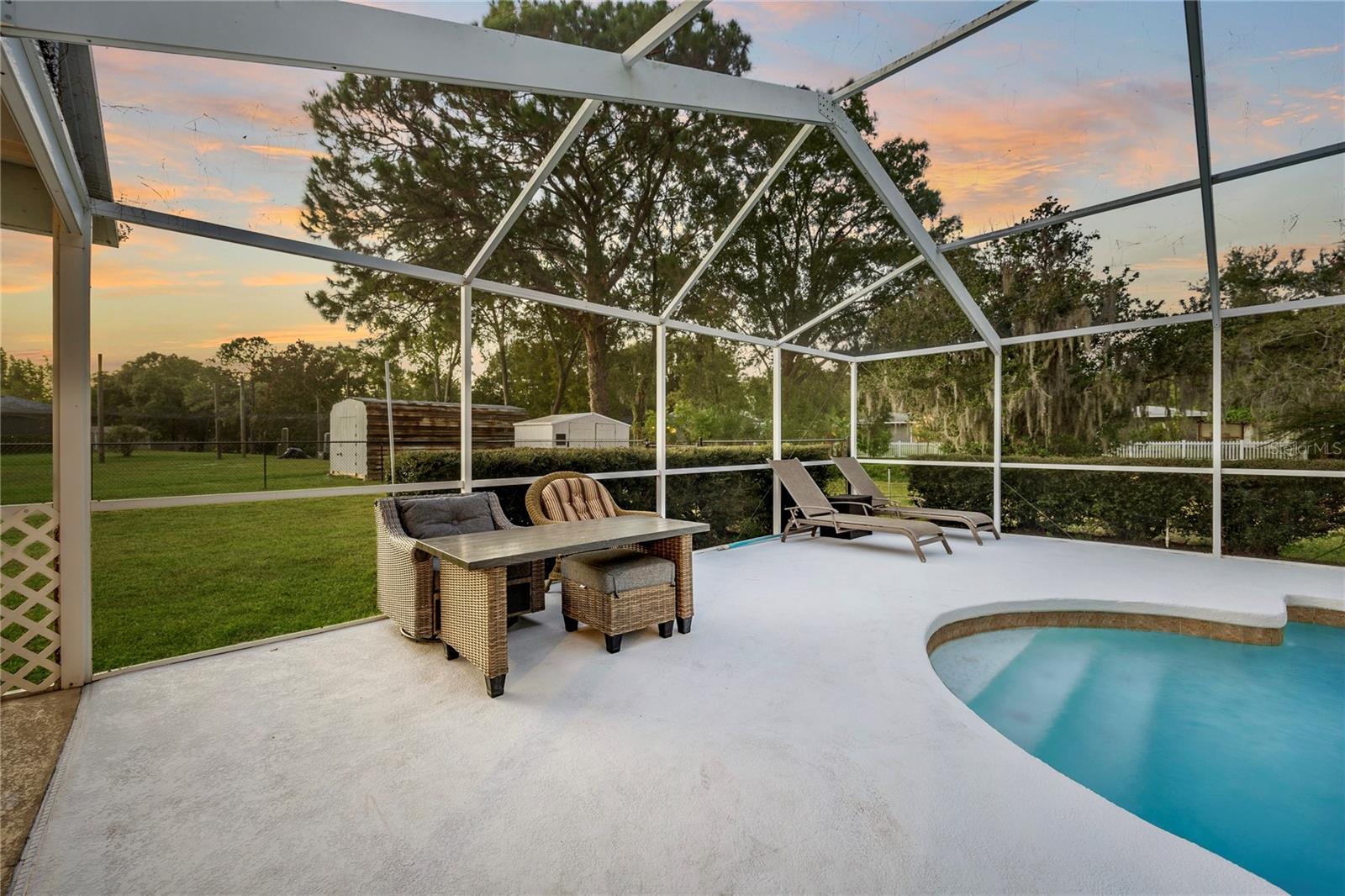 GROVE SHORE - Residential Lease