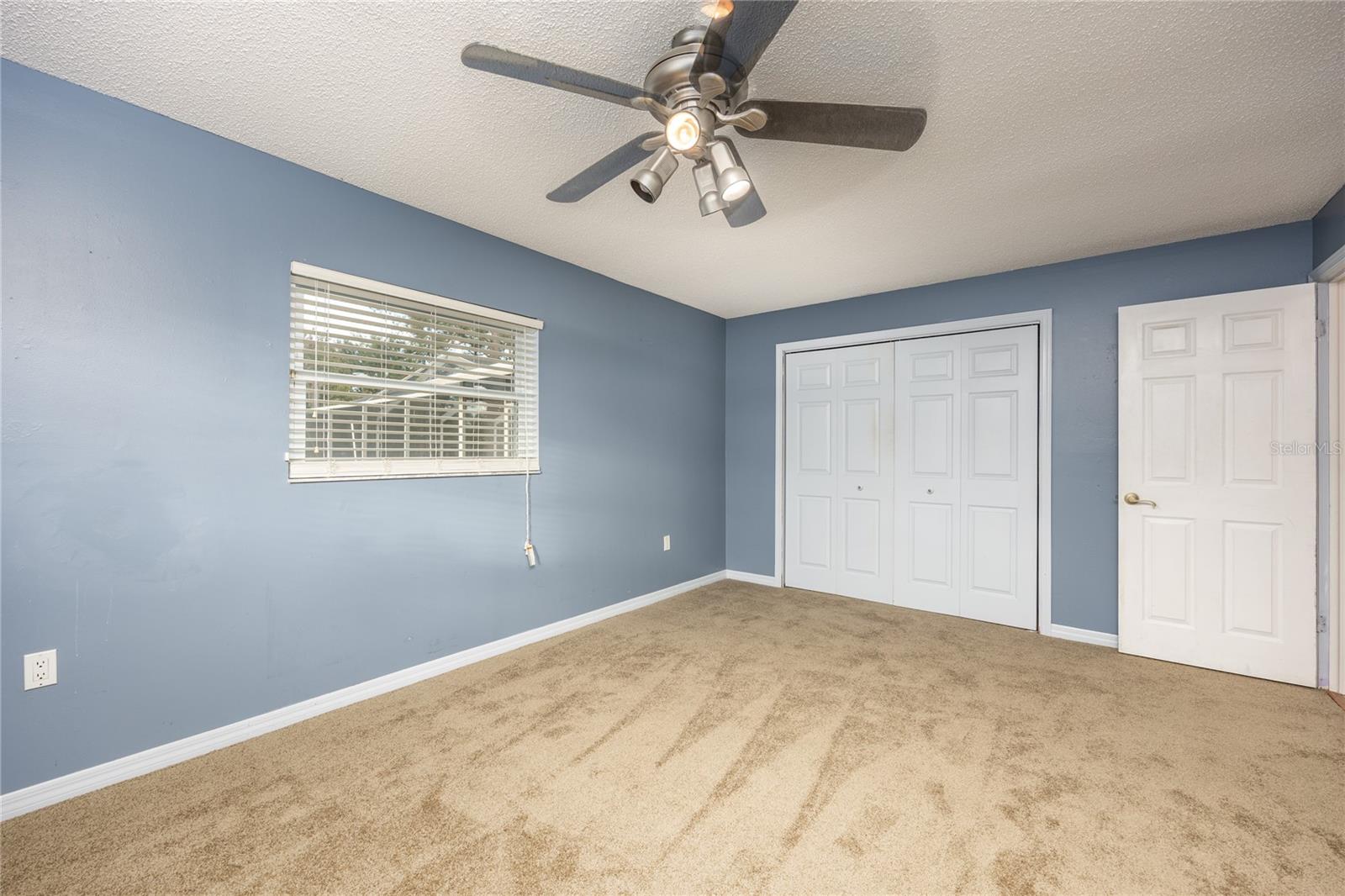 GROVE SHORE - Residential Lease