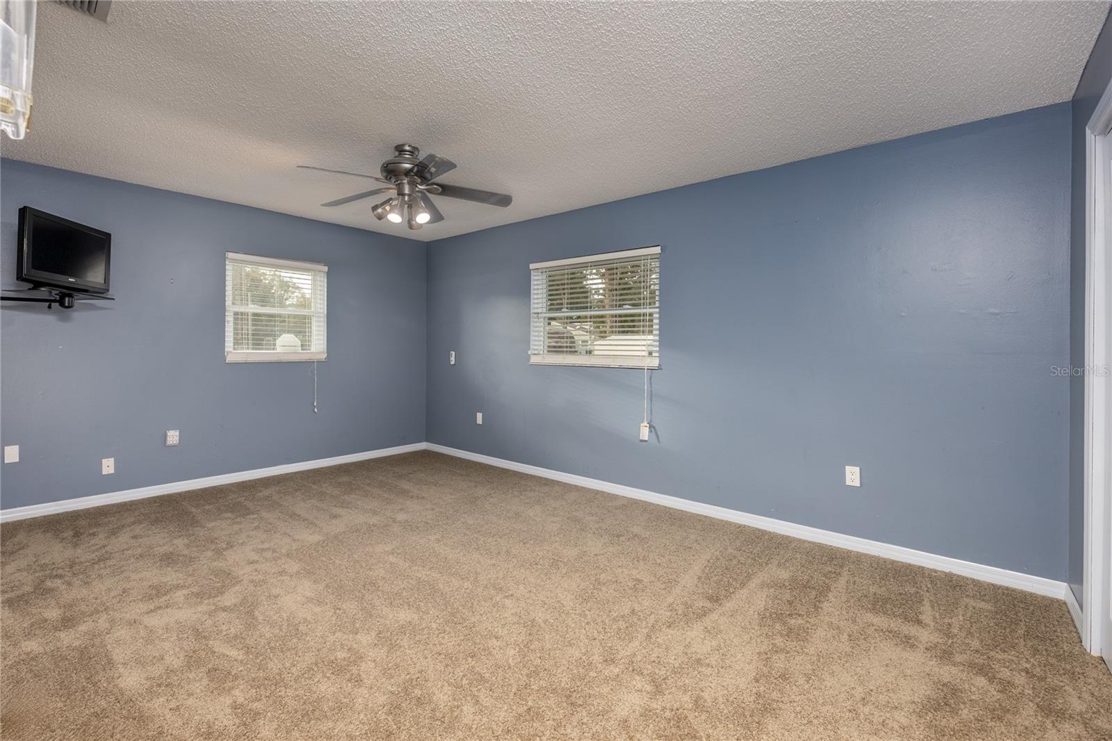 GROVE SHORE - Residential Lease