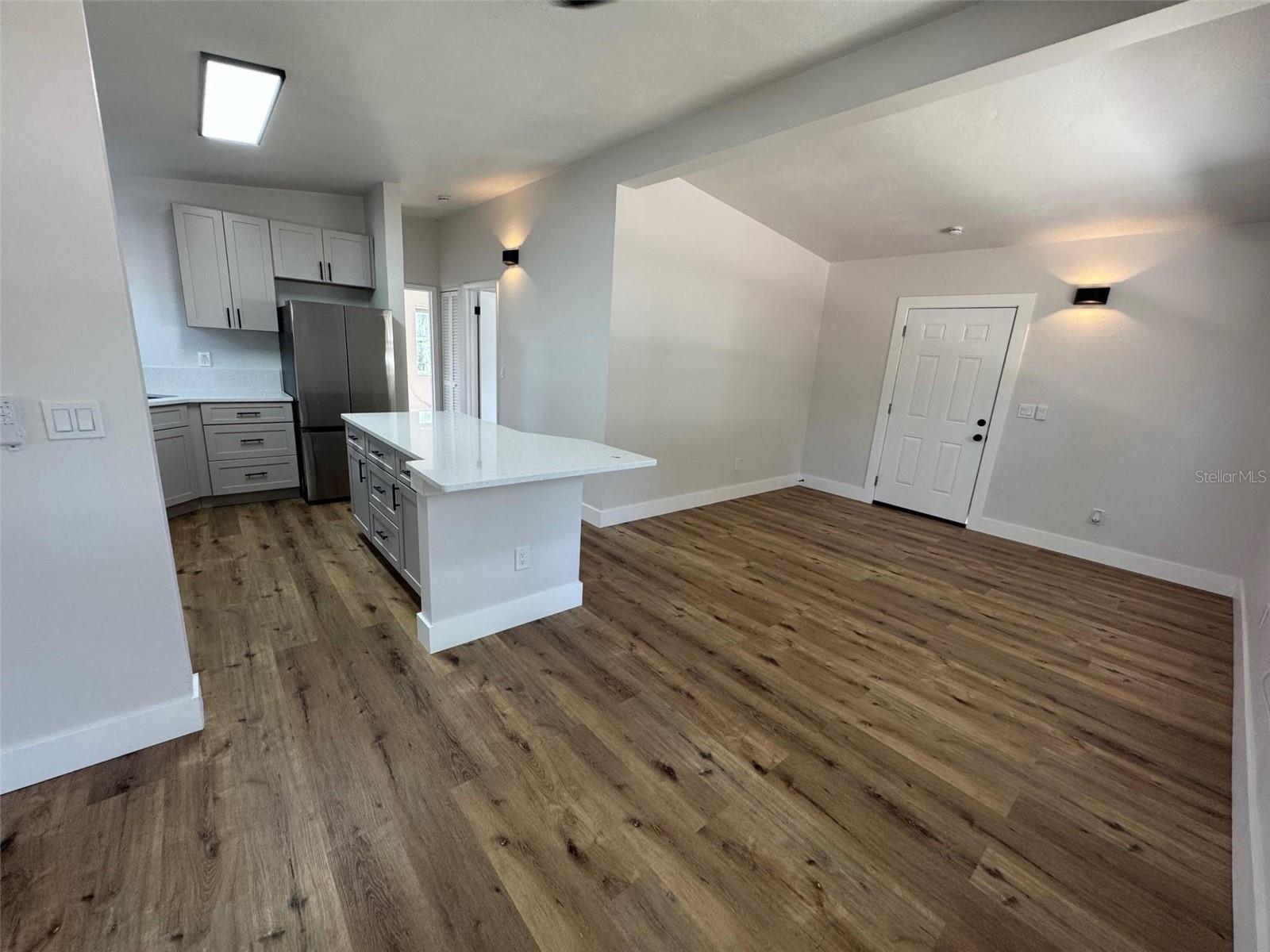 1546 FLAGAMI TERRACE