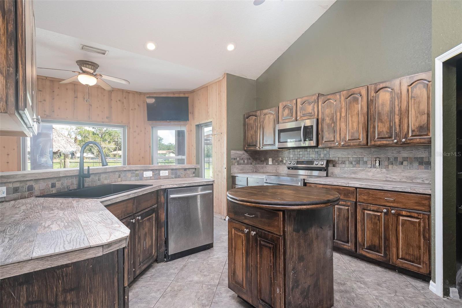 VENUS AREA - Residential