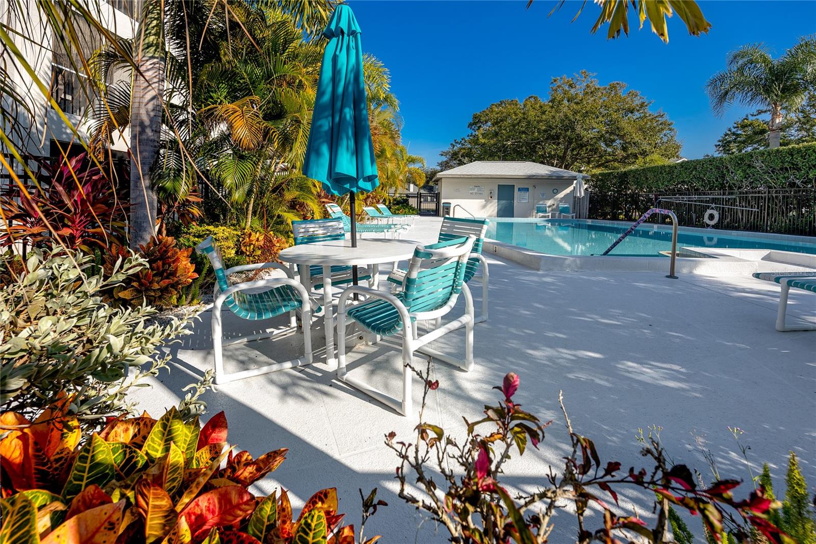 OAKS OF NORTHWOOD CONDO - Residential