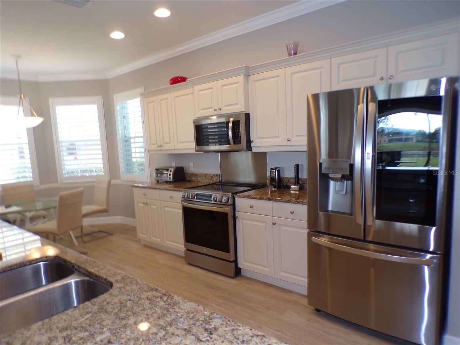 LAKE FRONT VLS/HERITAGE LAKE PARK - Residential Lease