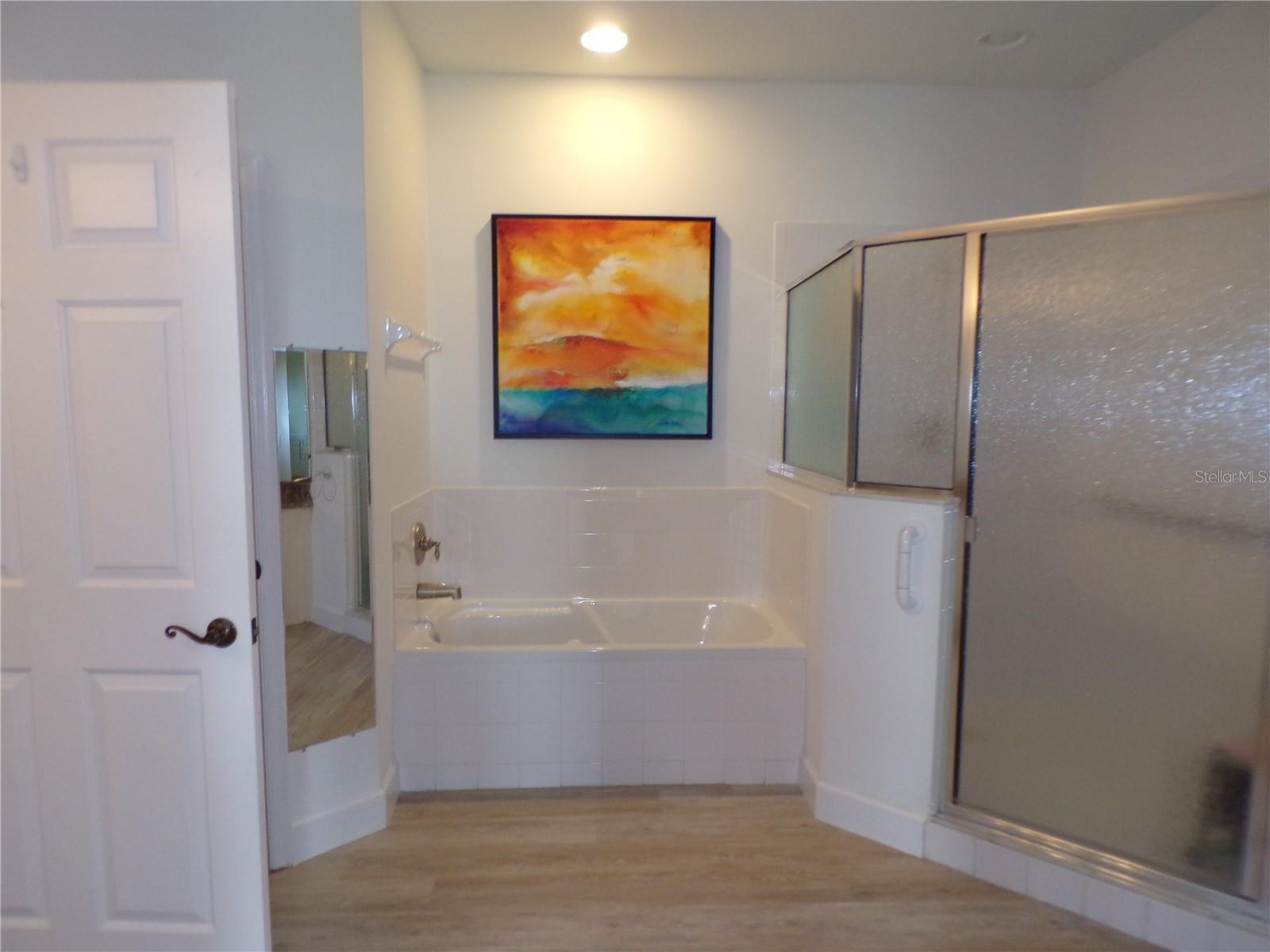 LAKE FRONT VLS/HERITAGE LAKE PARK - Residential Lease