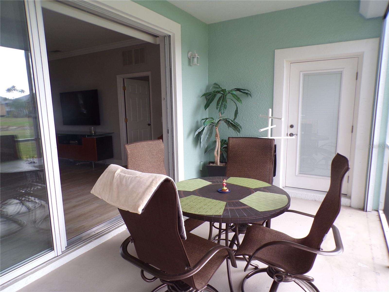 LAKE FRONT VLS/HERITAGE LAKE PARK - Residential Lease