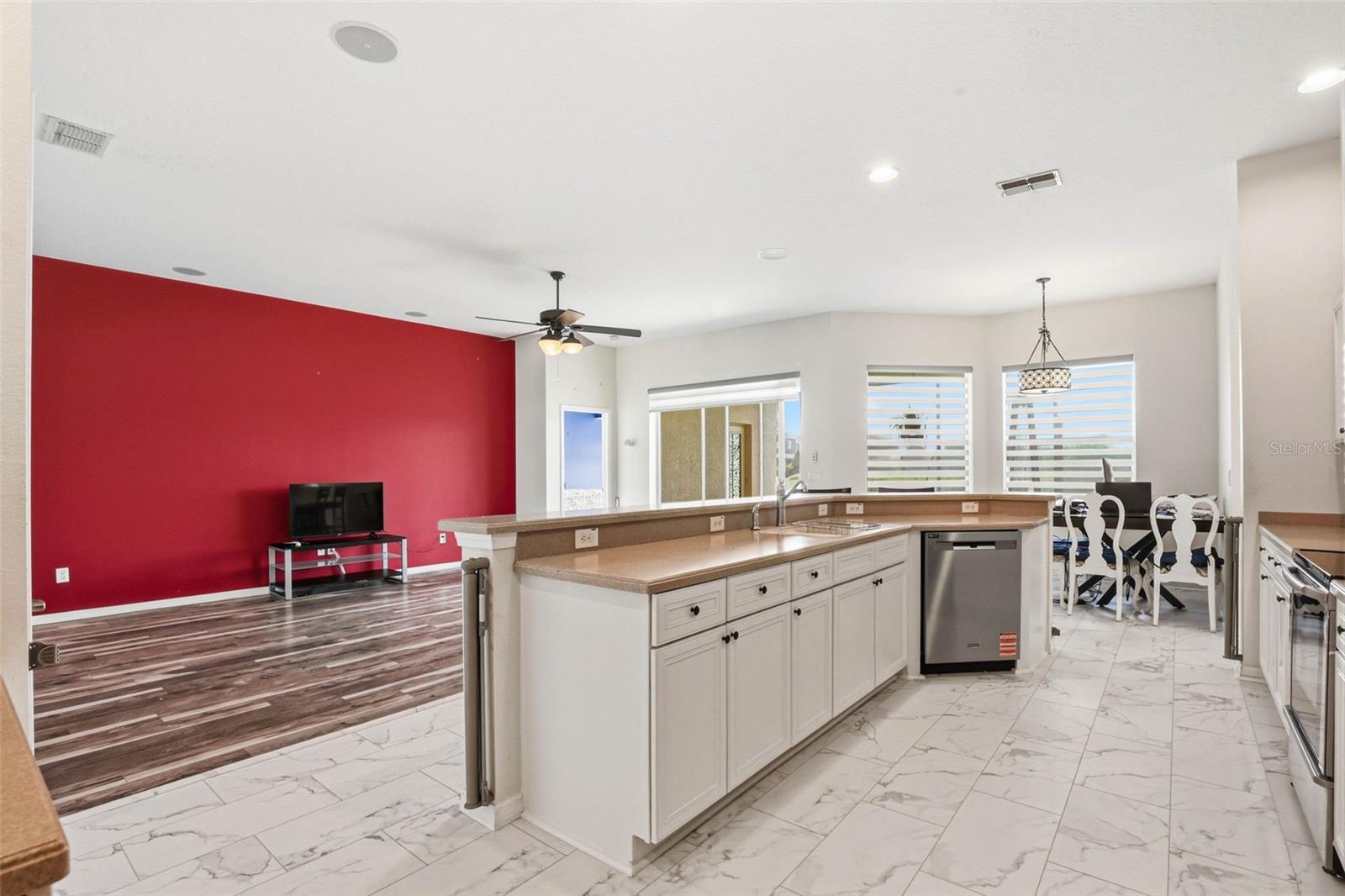 SOUTH FORK UNIT 11 - Residential