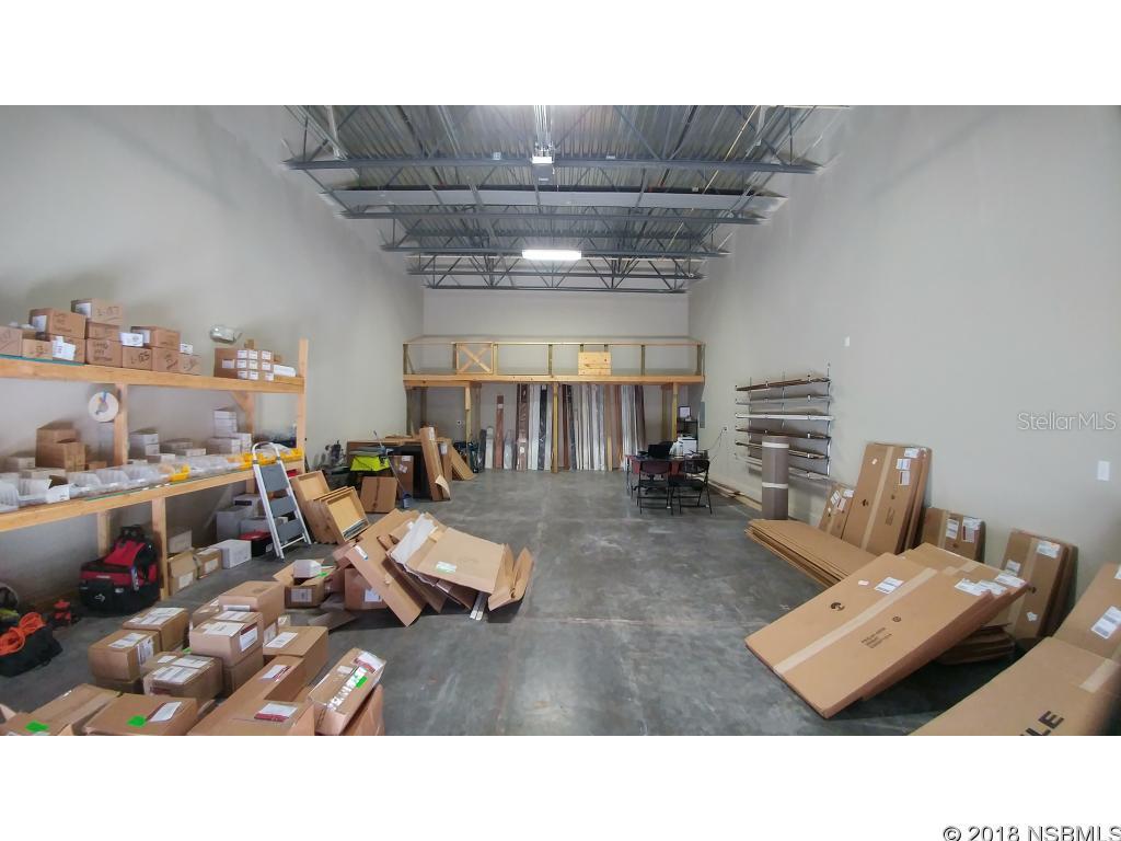 Hyde Park Daytona - Commercial Sale