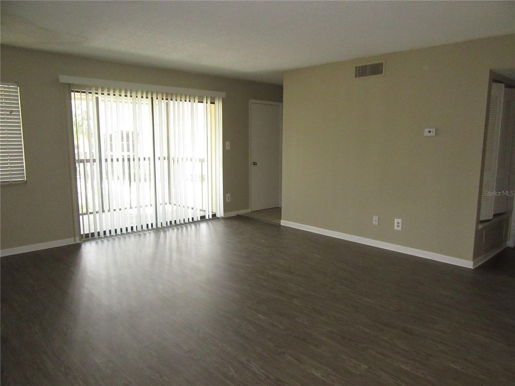 Photo of 13289 Arbor Pointe Circle #201, Tampa, FL 33617 (MLS # TB8377158)