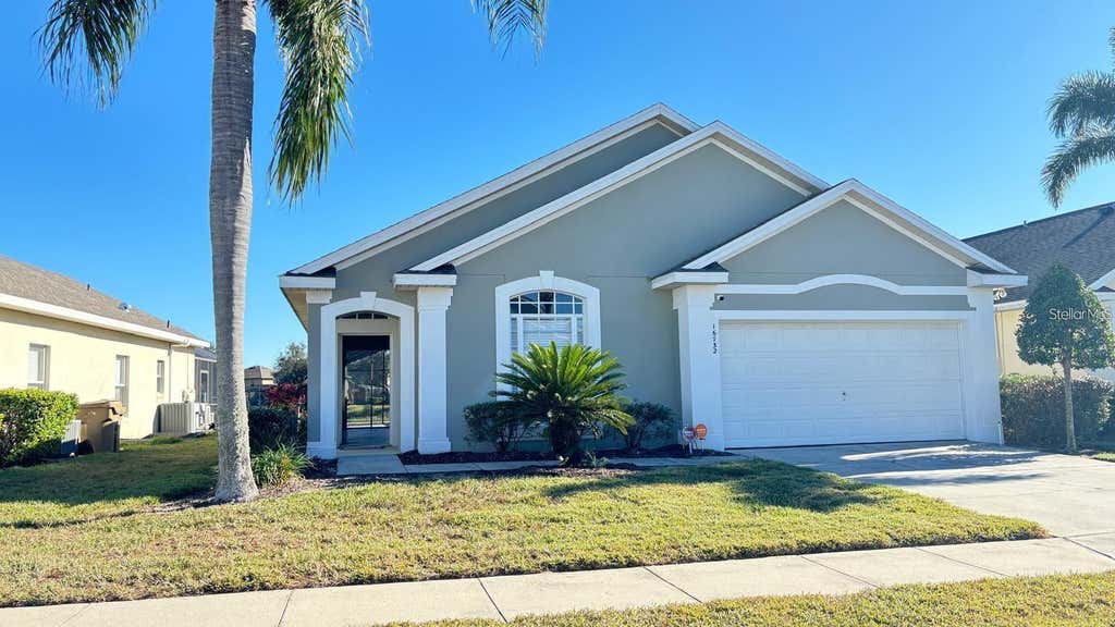 Photo of 16732 Glenbrook Boulevard, Clermont, FL 34714 (MLS # S5154411)