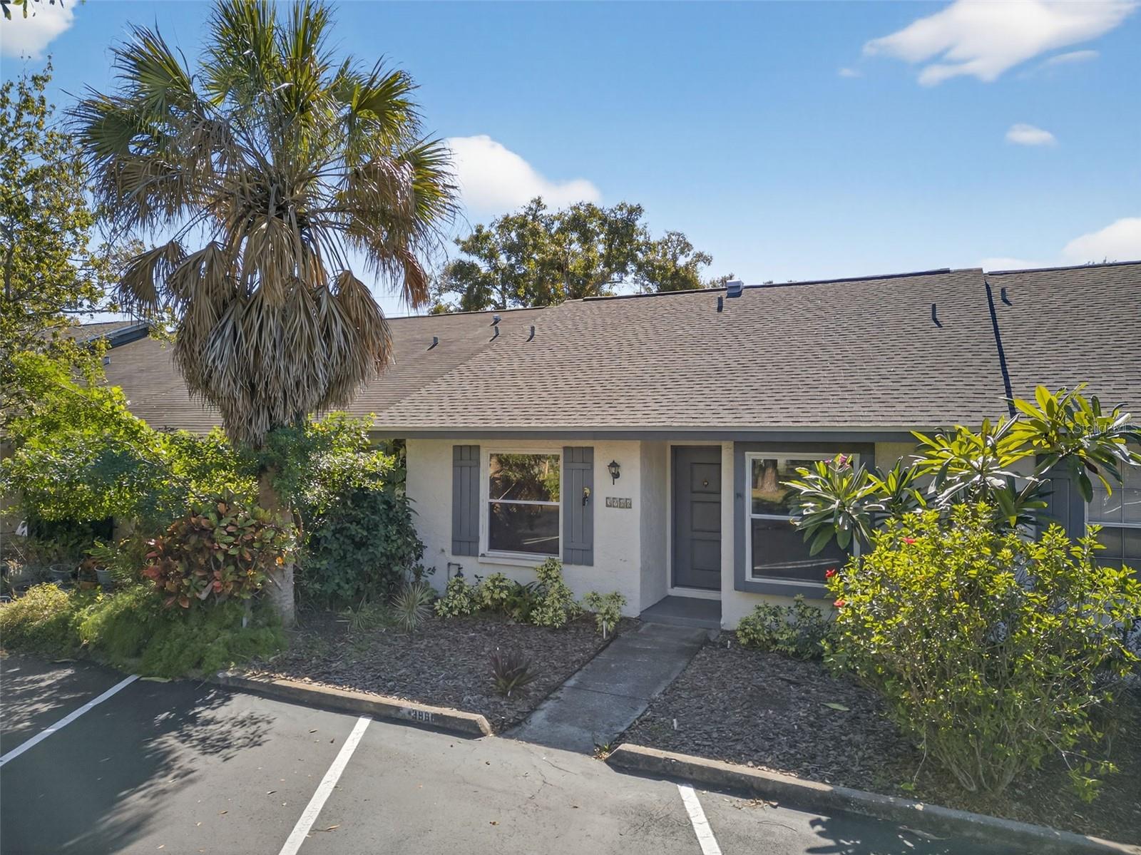 BELLE OAK VILLAS - Residential