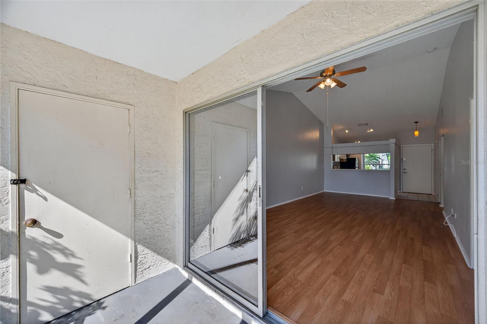 BELLE OAK VILLAS - Residential