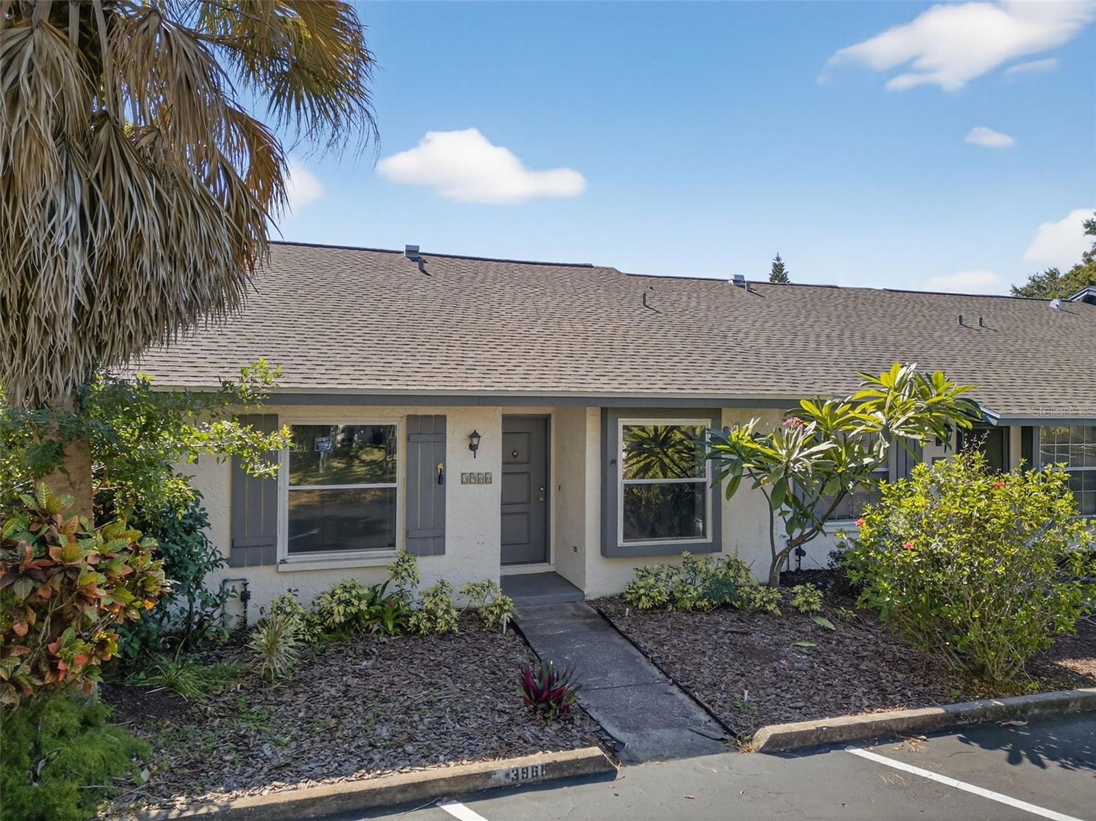 BELLE OAK VILLAS - Residential