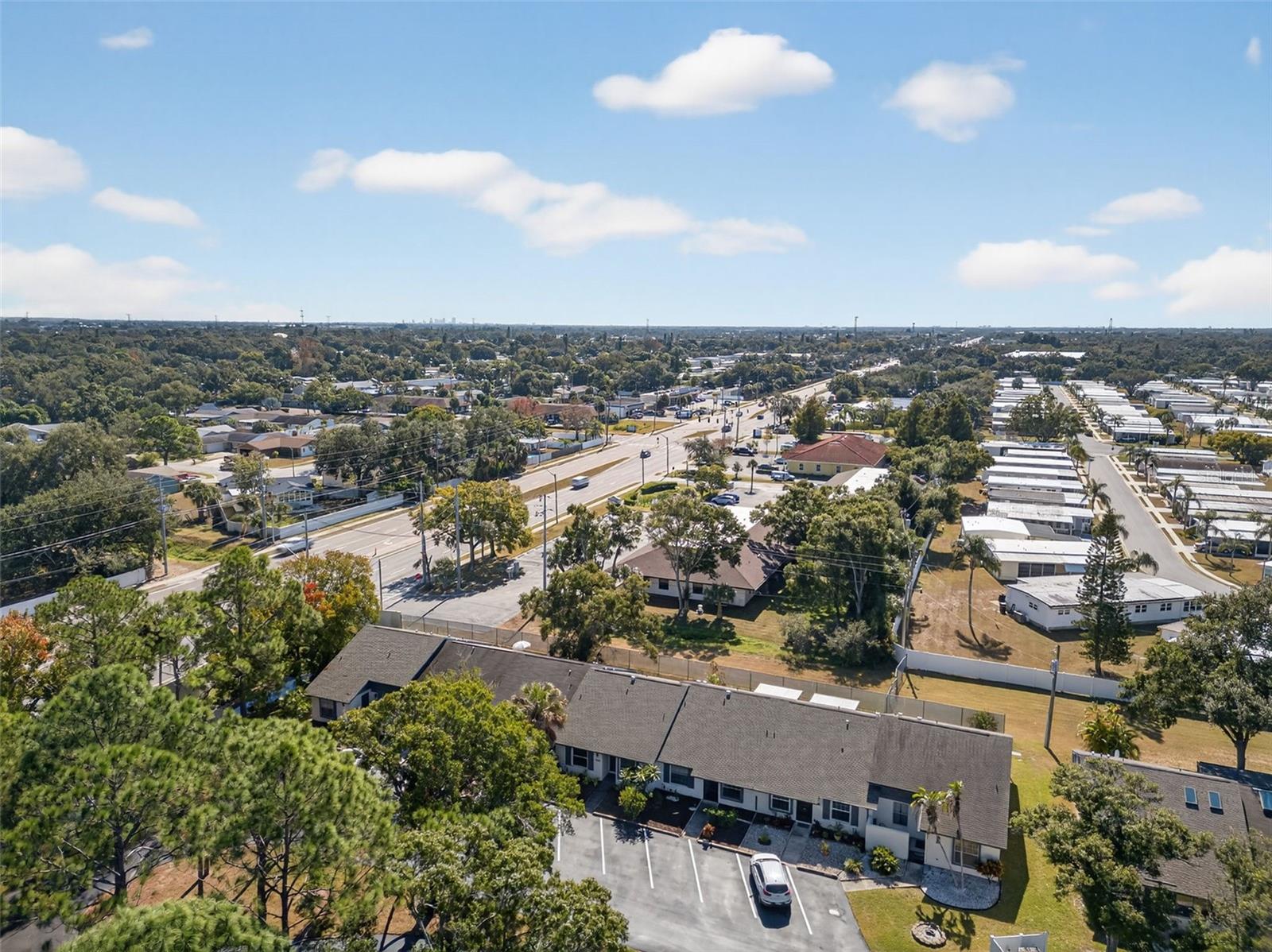 BELLE OAK VILLAS - Residential