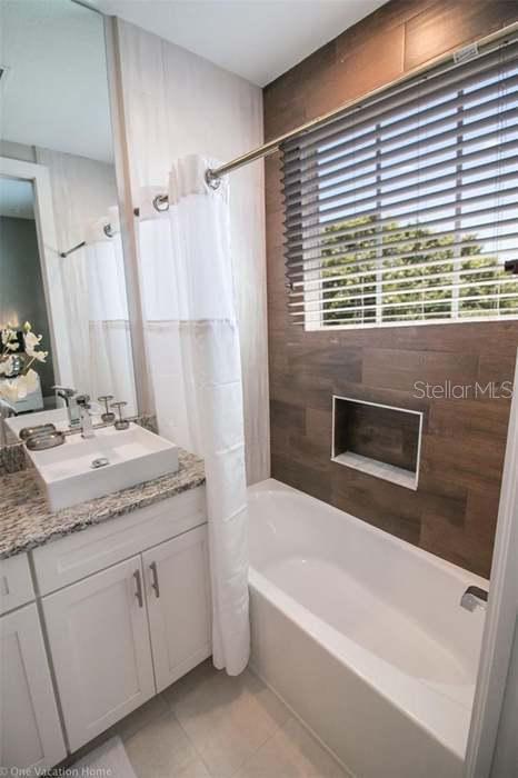 SUMMERVILLE RESORT PB 25 PGS 83-85 LOT 48 - Residential