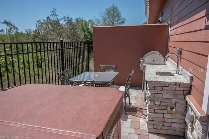 SUMMERVILLE RESORT PB 25 PGS 83-85 LOT 48 - Residential