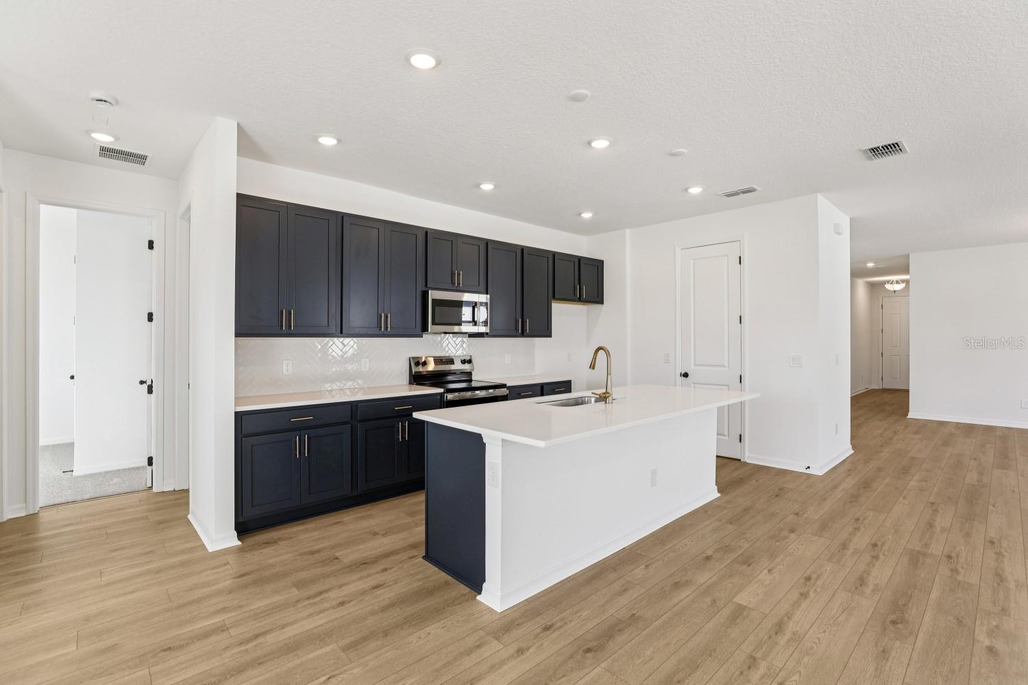 SUNBROOKE - Residential