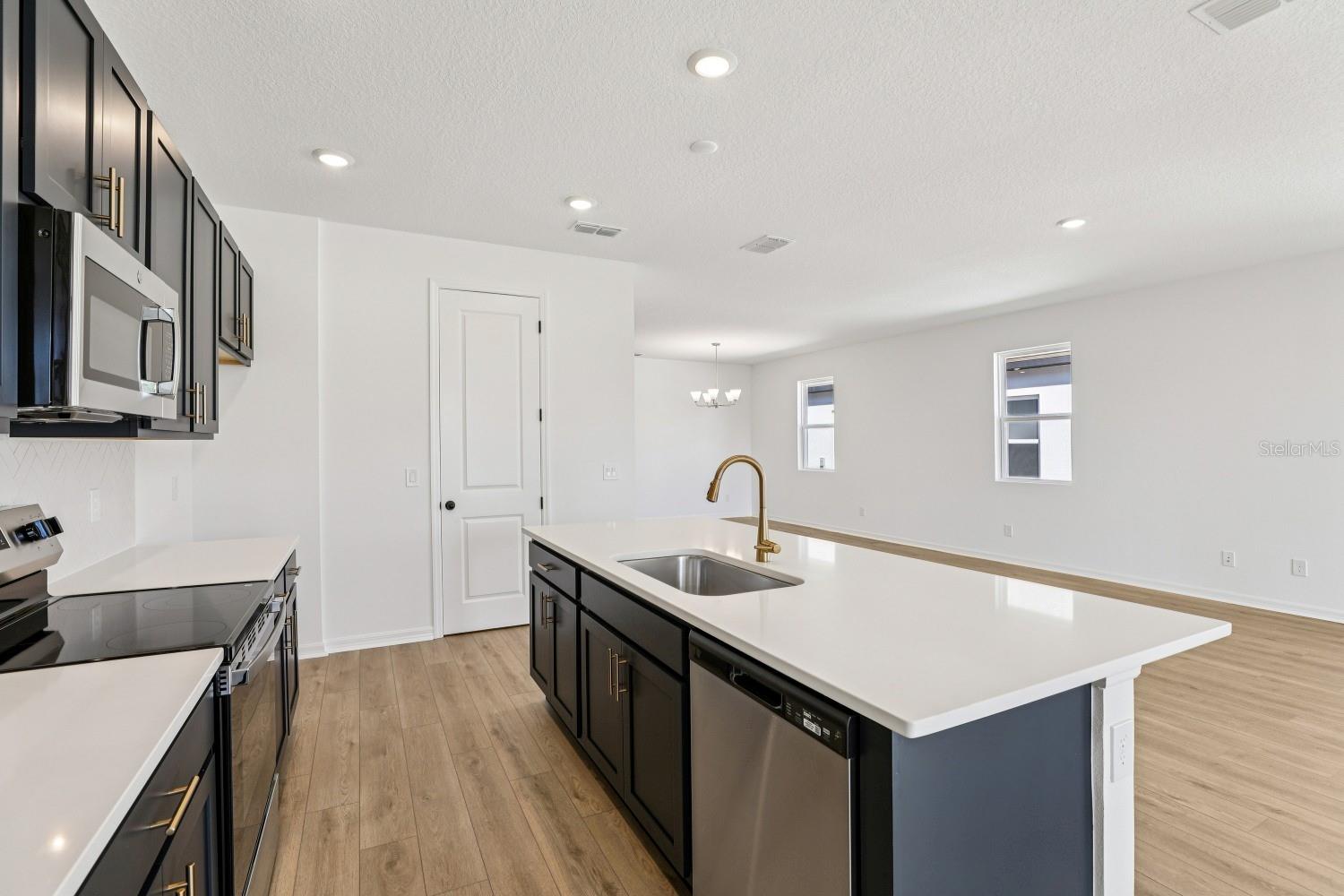 SUNBROOKE - Residential