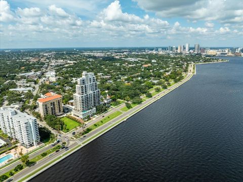 A home in TAMPA