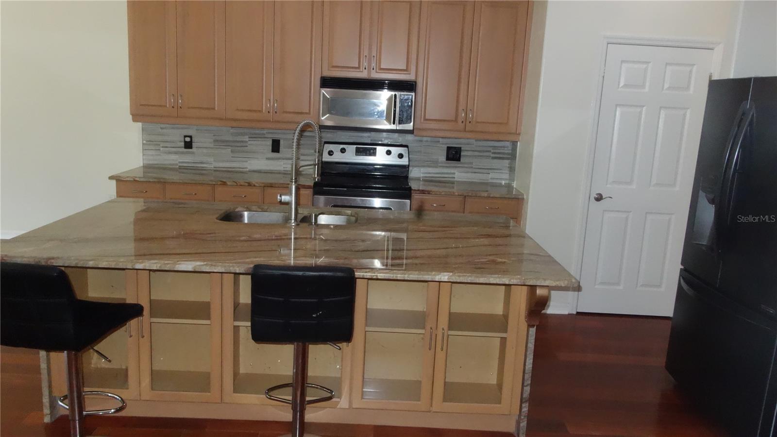 TURNBERRY LAKE PH 1 - Residential