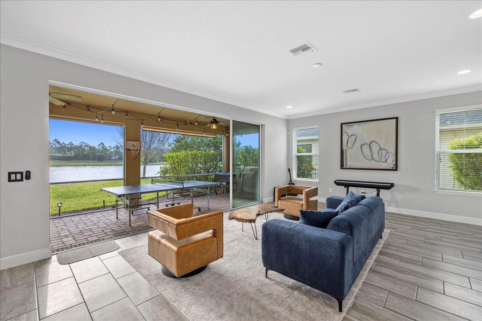 ARBOR LAKES ON PALMER RANCH - Residential