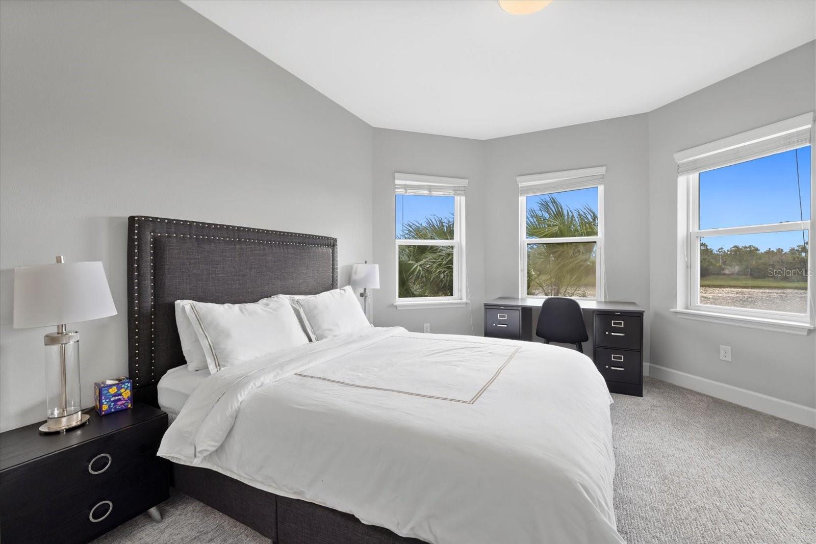 ARBOR LAKES ON PALMER RANCH - Residential