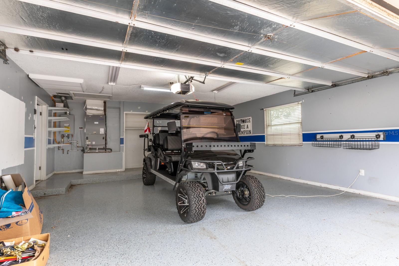 COUNTRY CLUB VIEW SUB - Residential