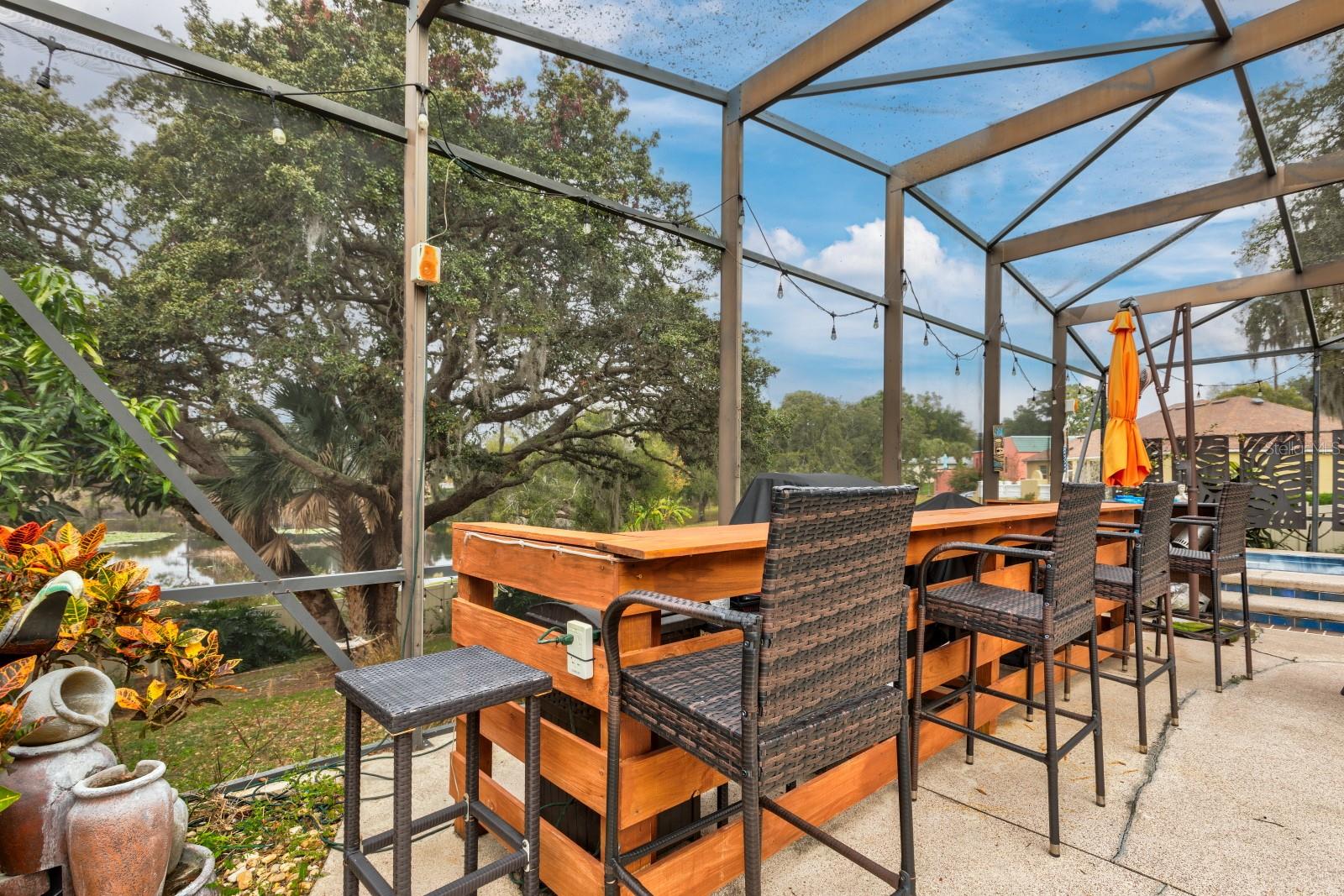 COUNTRY CLUB VIEW SUB - Residential