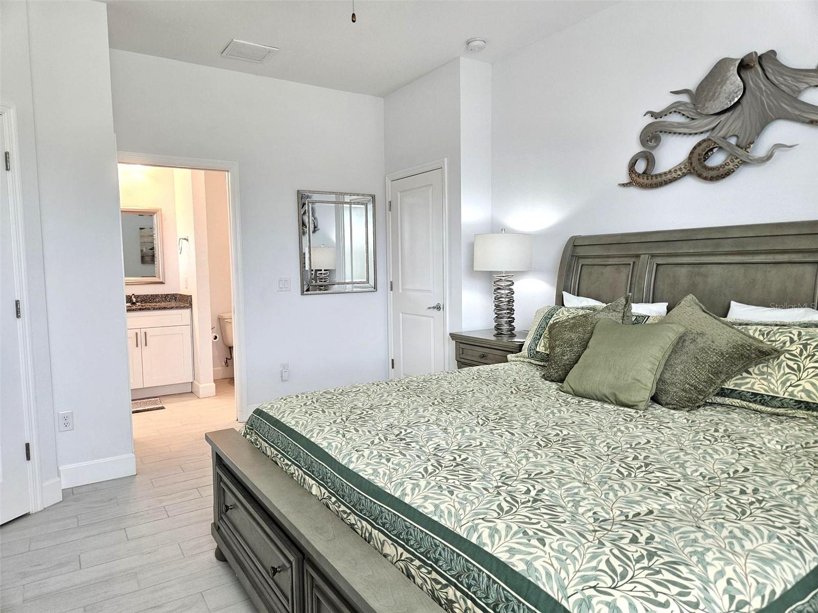 PORT CHARLOTTE SEC 046 - Residential Lease