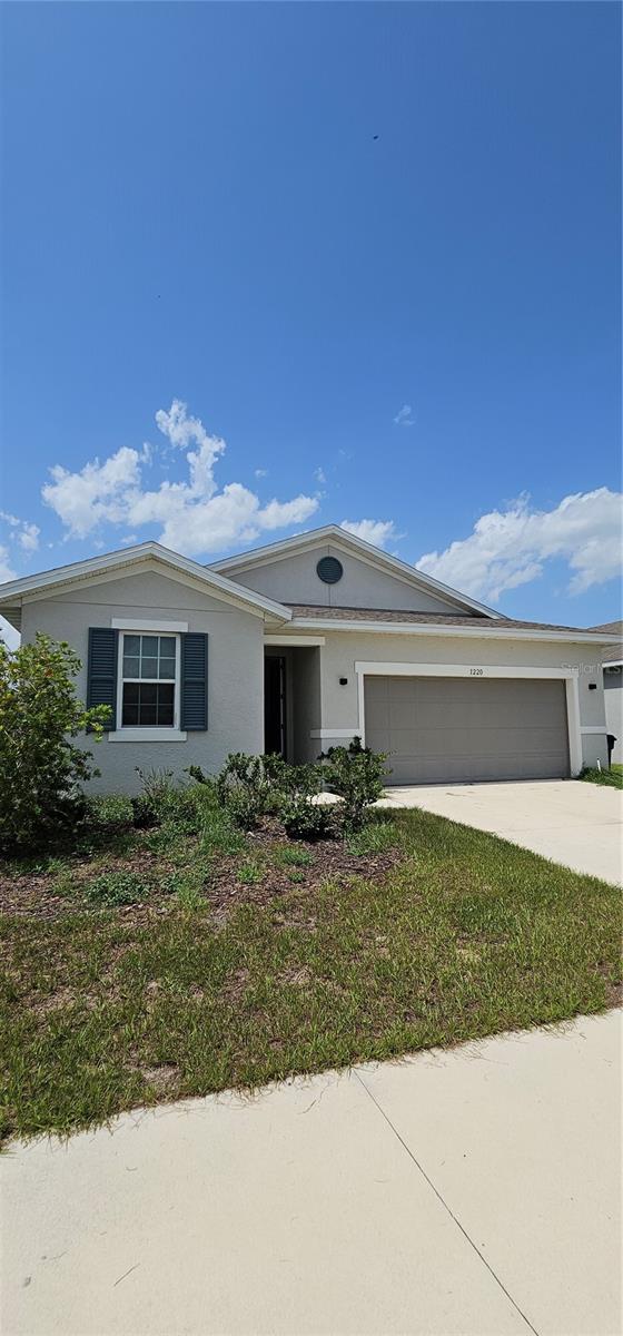 1220 MATTIE POINTE BOULEVARD