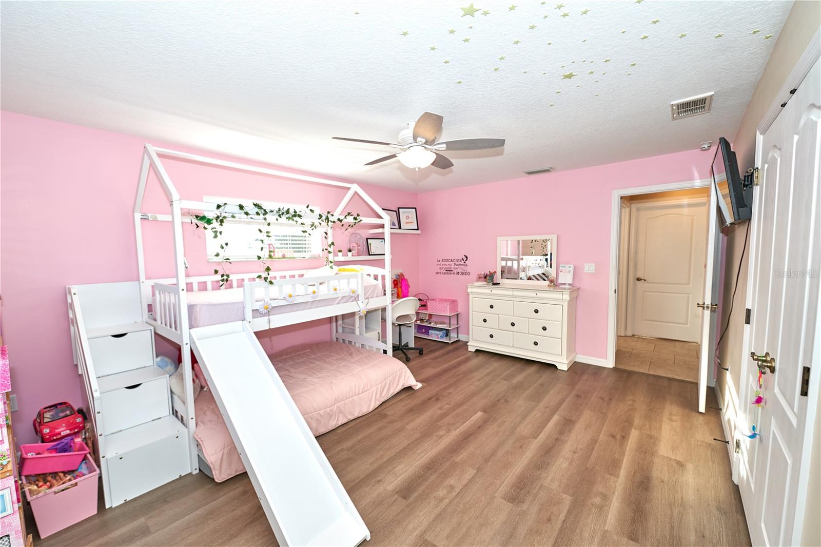 SUNDANCE RIDGE SUB - Residential