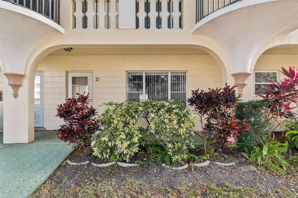 Photo of 2295 Mexican Way #21, Clearwater, FL 33763 (MLS # TB8563143)