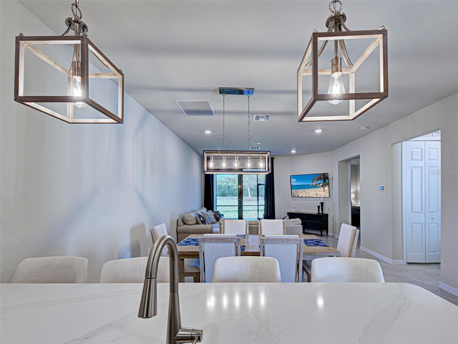 ISLANDWALK/THE WEST VLGS PH 5 - Residential