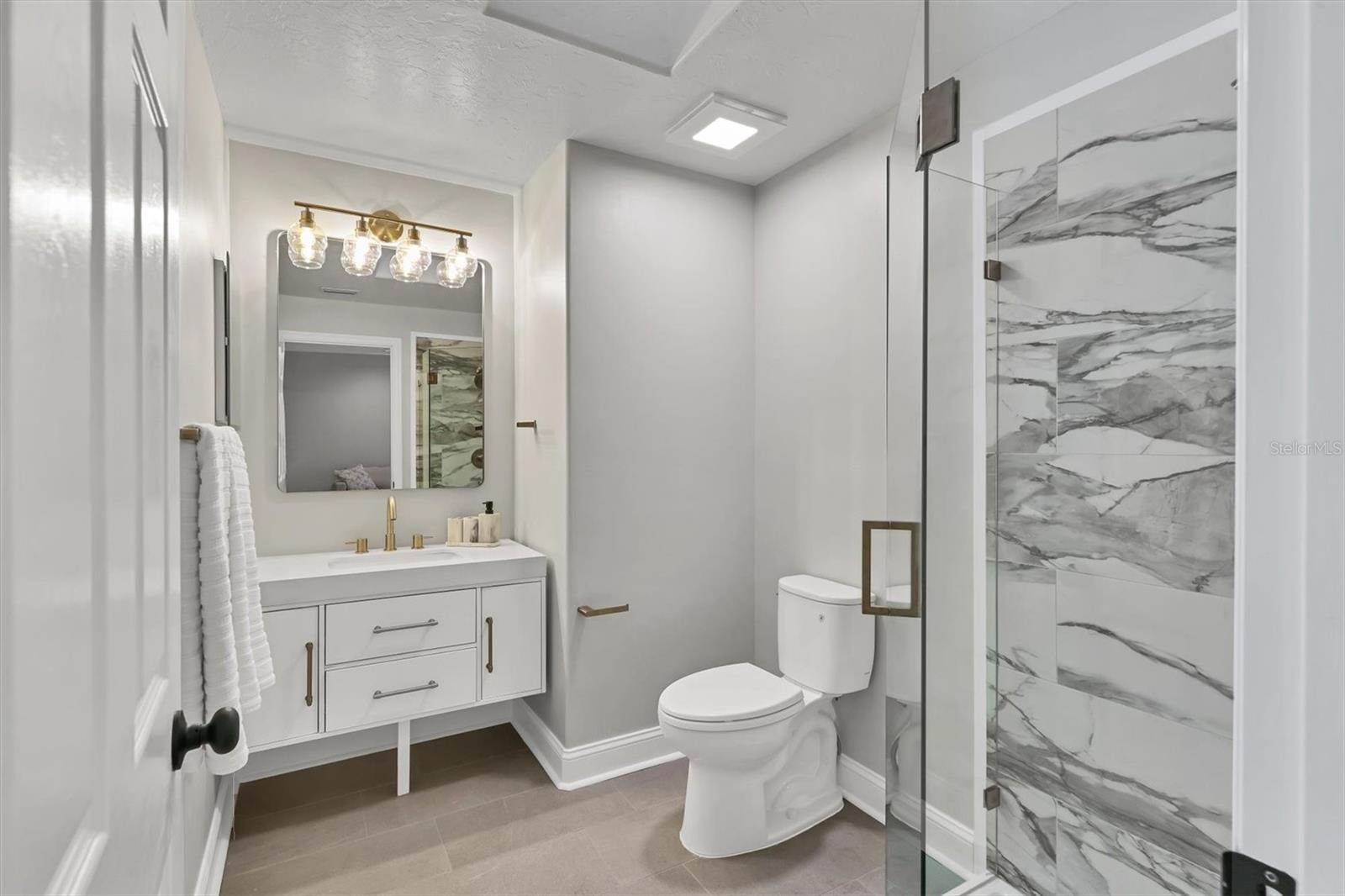 VILLAS AT EAGLES POINT - Residential