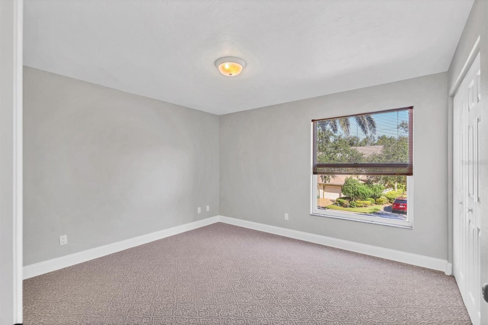 VILLAS AT EAGLES POINT - Residential