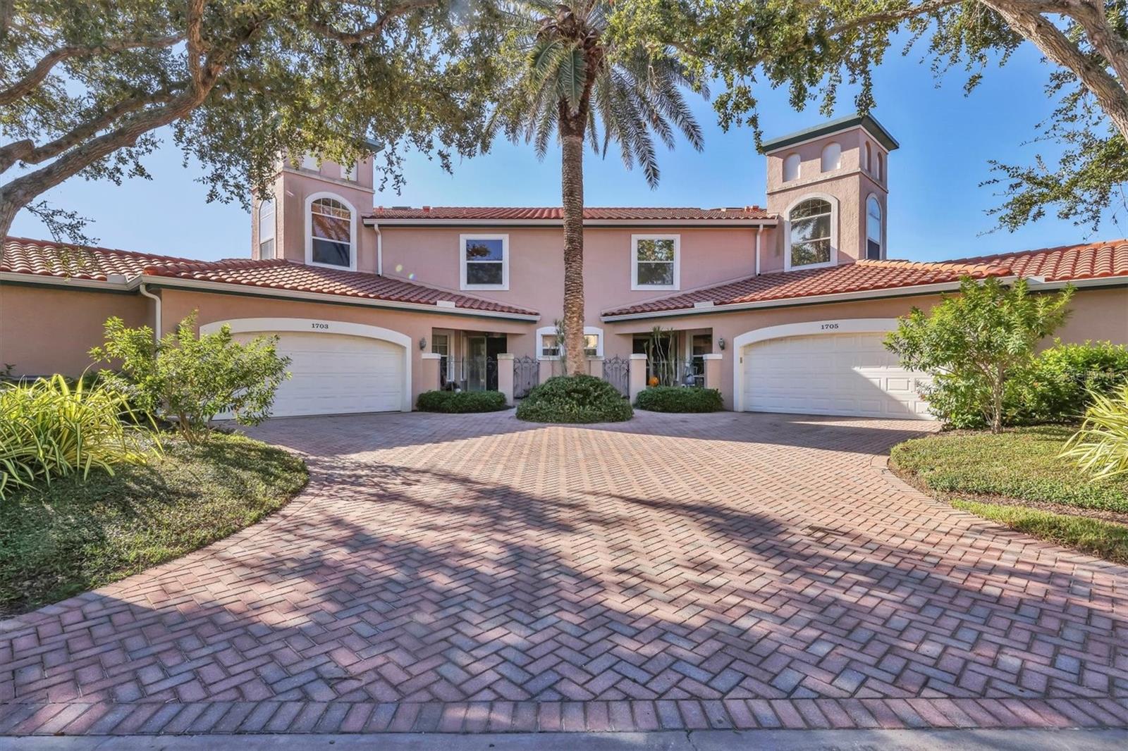 1703 STARLING DRIVE 1703