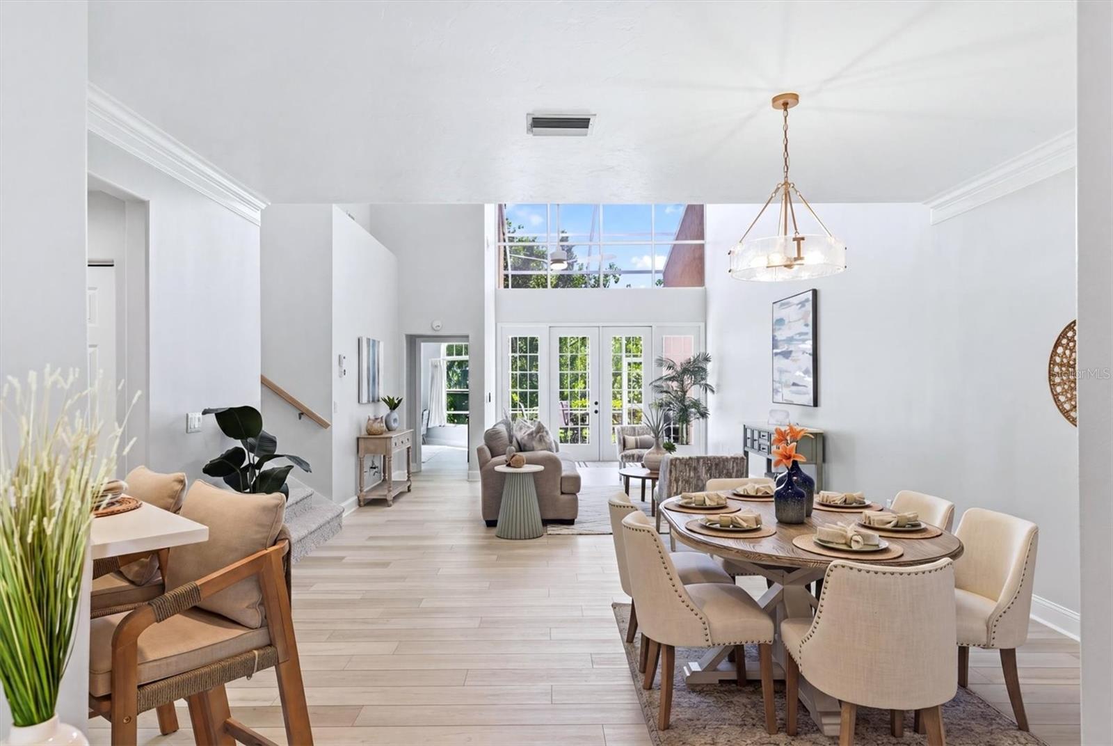 VILLAS AT EAGLES POINT - Residential