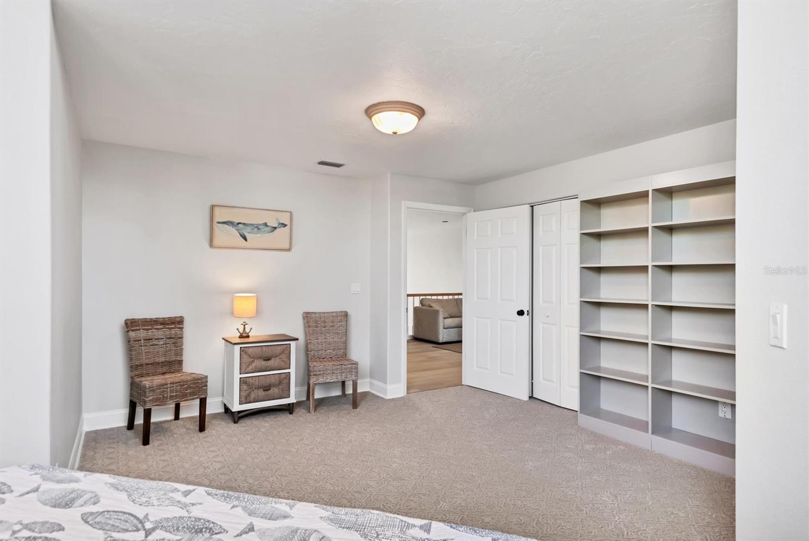 VILLAS AT EAGLES POINT - Residential