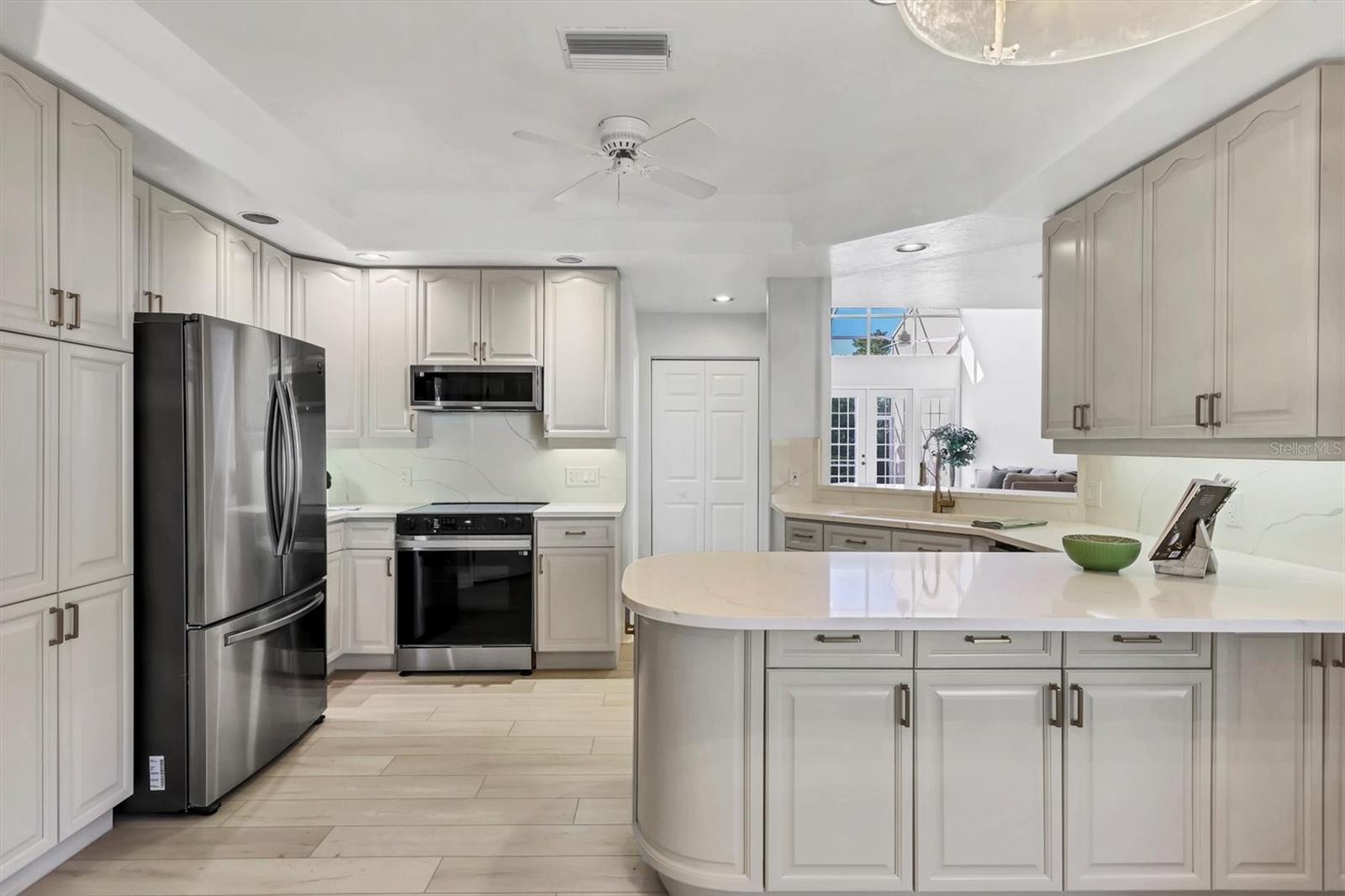 VILLAS AT EAGLES POINT - Residential