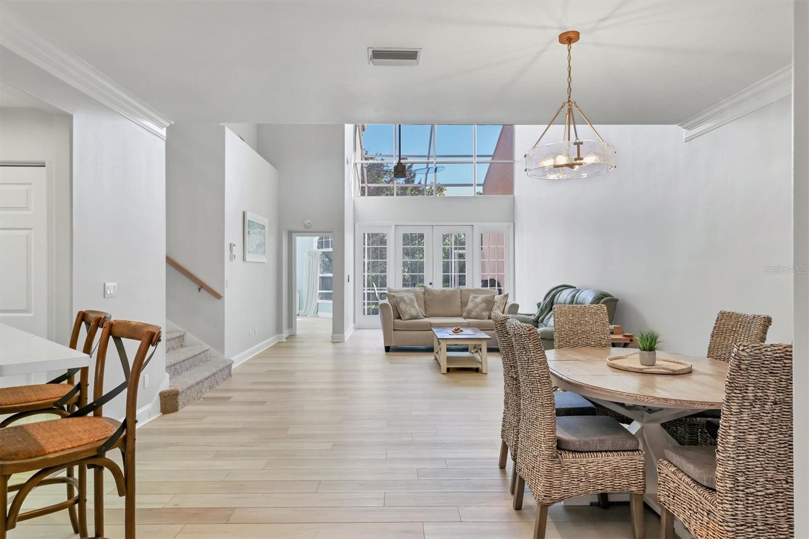 VILLAS AT EAGLES POINT - Residential