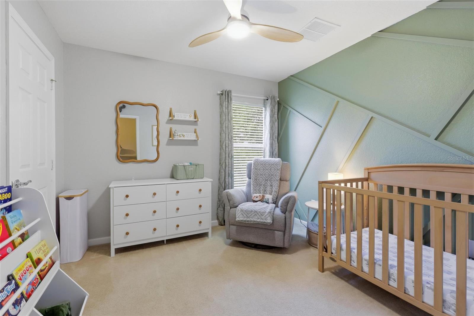 REGENCY OAKS UNIT ONE - Residential