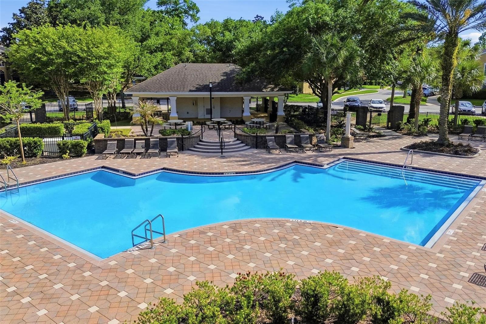 REGENCY OAKS UNIT ONE - Residential