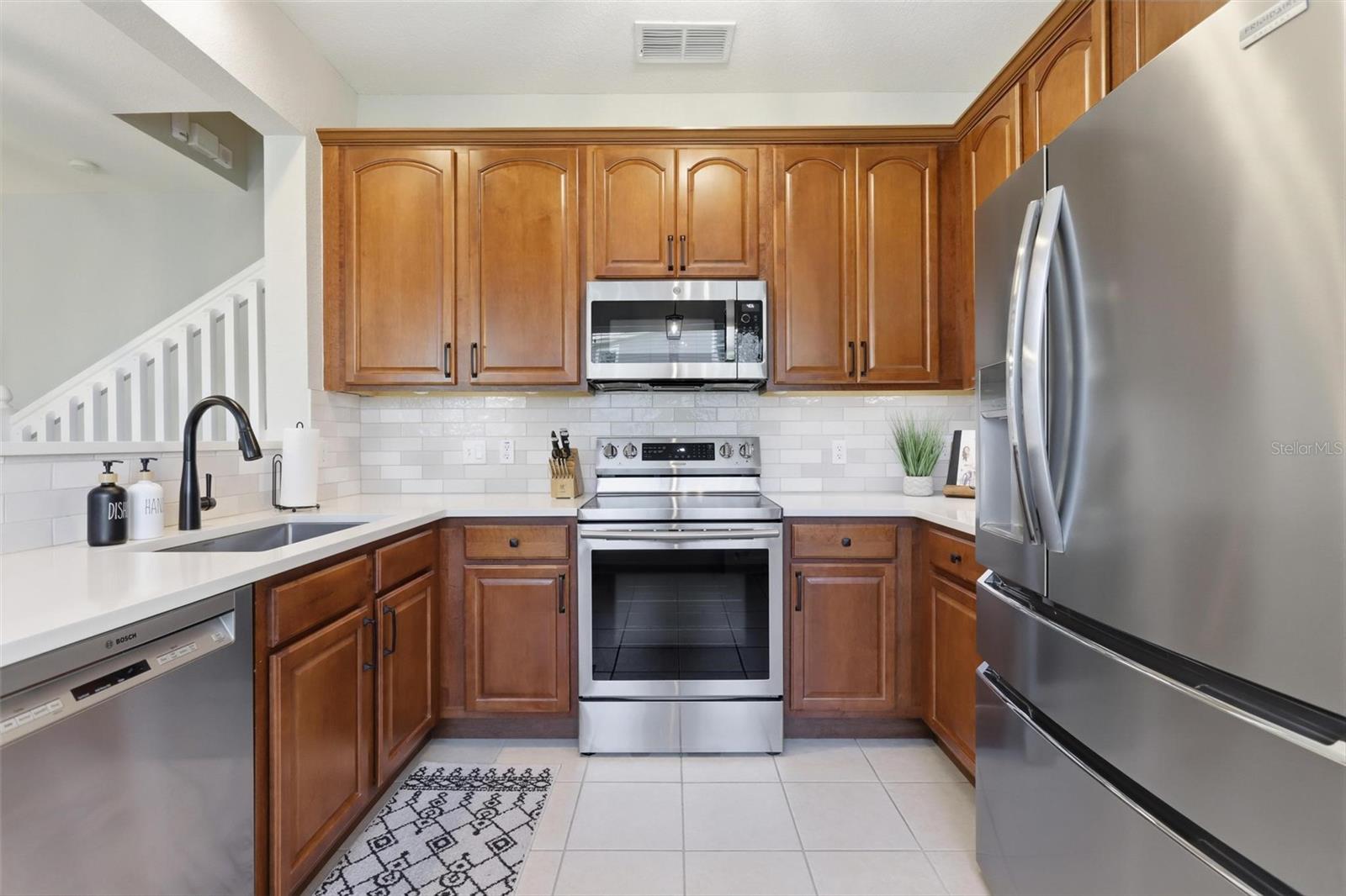 REGENCY OAKS UNIT ONE - Residential