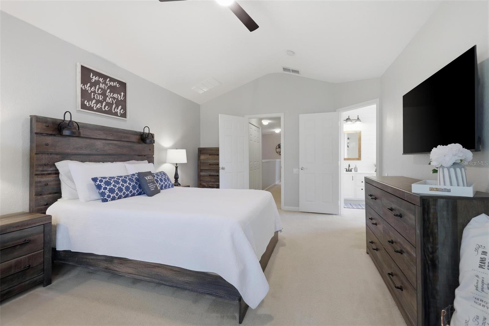 REGENCY OAKS UNIT ONE - Residential