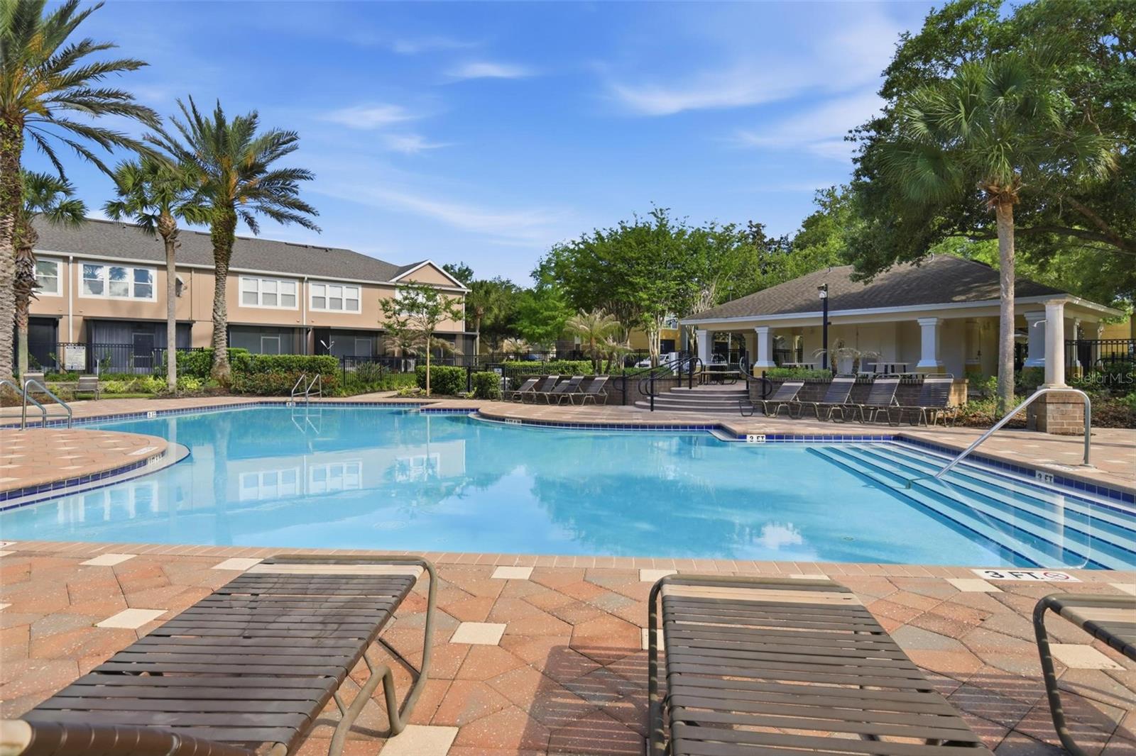 REGENCY OAKS UNIT ONE - Residential